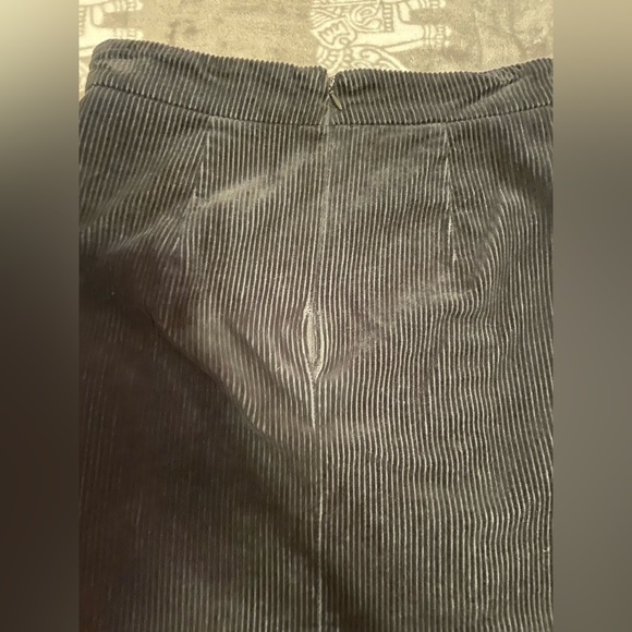 F21‎ SMALL Corduroy Baseball Stitch Lace up Black Mini skirt - Picture 6 of 17